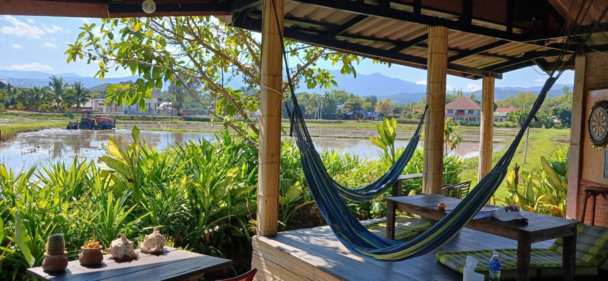 Country Retreat Hotell Mae Rim Eksteriør bilde