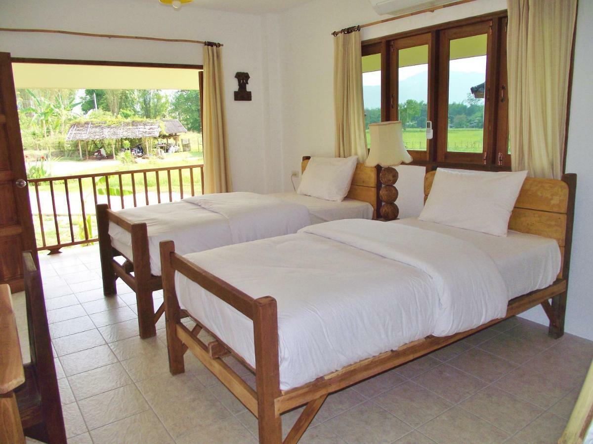 Country Retreat Hotell Mae Rim Eksteriør bilde