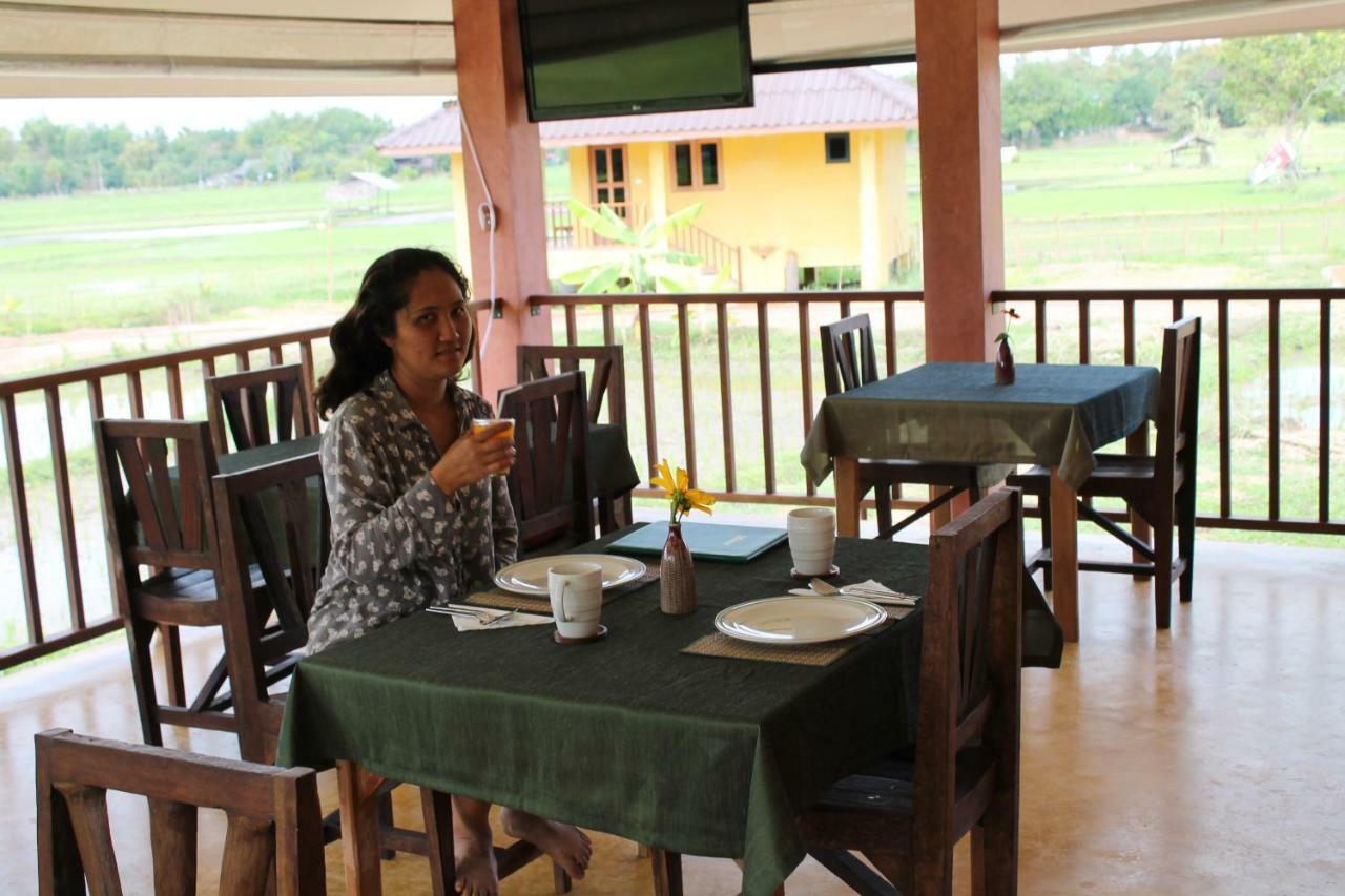 Country Retreat Hotell Mae Rim Eksteriør bilde