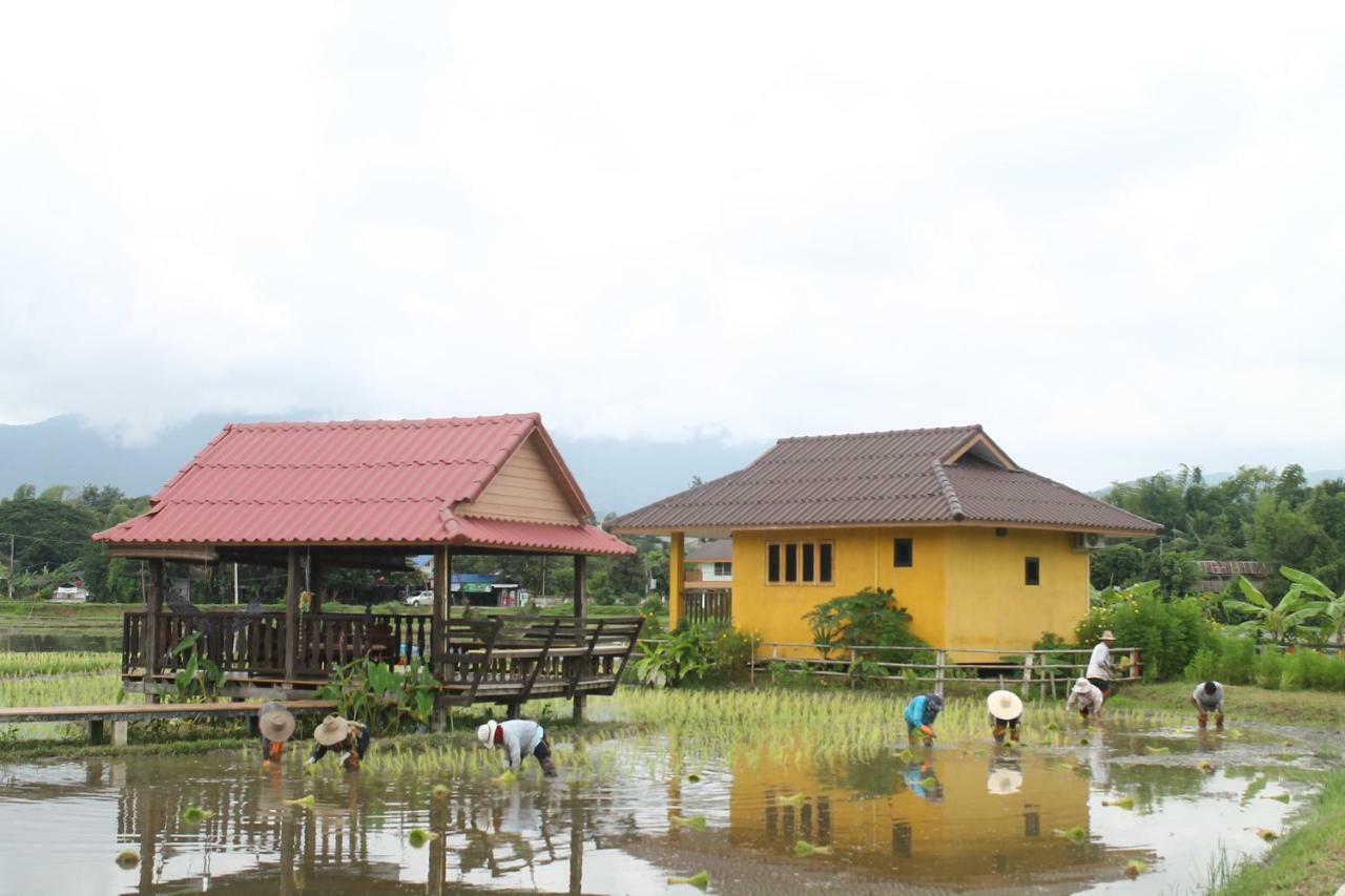 Country Retreat Hotell Mae Rim Eksteriør bilde
